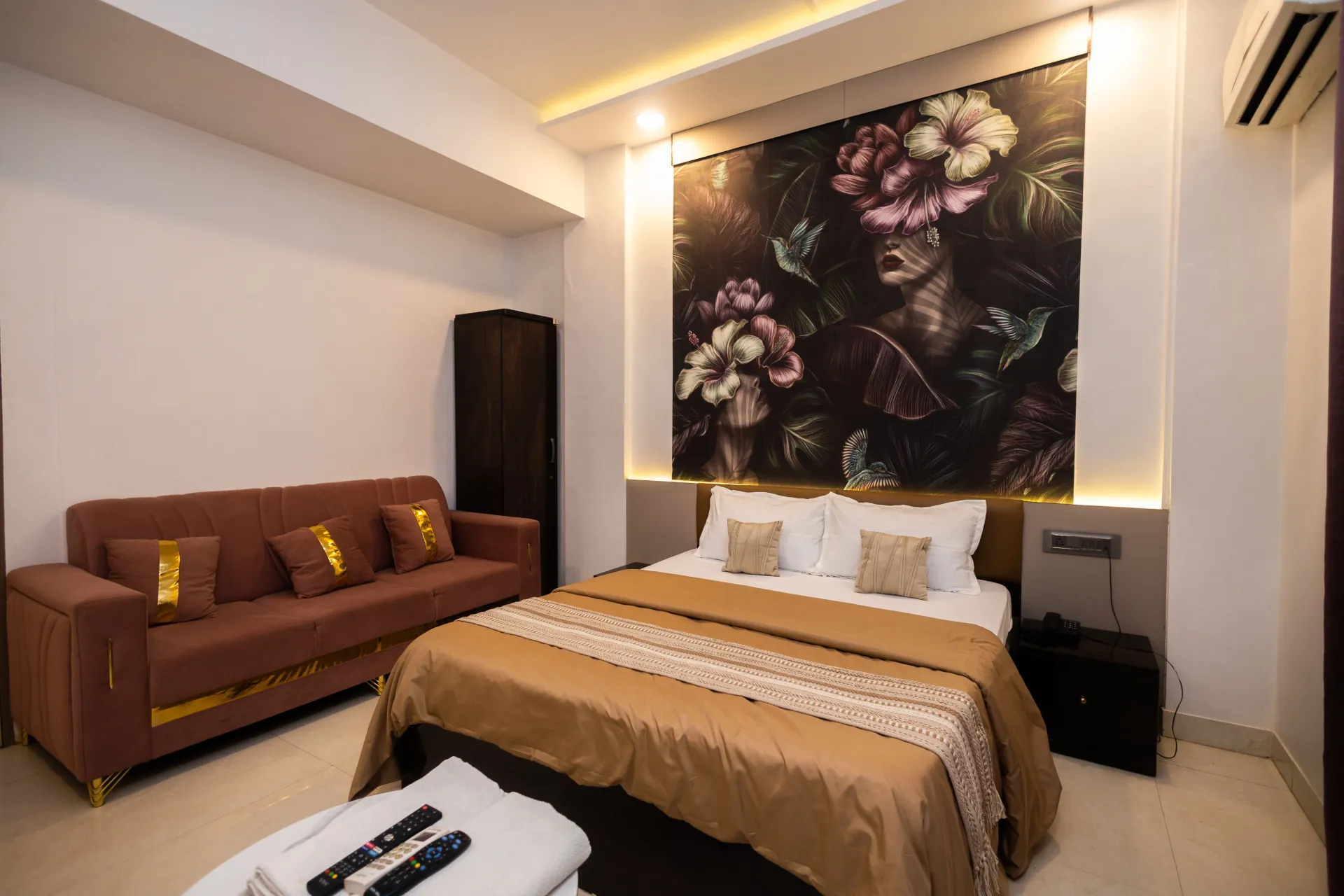 Hotel DVilla Interior